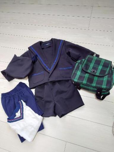 クラーク幼稚園　制服　かばん