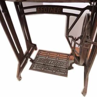 新札幌◆現状品◆BROTHER ブラザー◆足踏みミシン 高さ約80×横87×奥行42cm(収納時) 新札幌◇現状品◇BROTHER ブラザー◇足踏みミシン 高さ約80×横