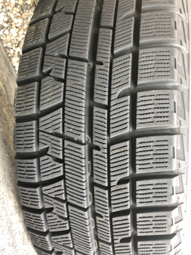 良品　アイスガード5 PULS ホイールセット215/60/R16