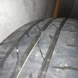 バラ売りも可能 溝結構あるノーマルタイヤ145/80R13 スチールホイール 4本セット! - 売ります・あげます