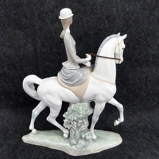 LLADRO リヤドロ 白い馬の少女 No.04516 フィギュリン ポーセリン