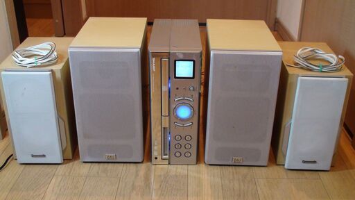 CD MDコンポ／SHARP SD-CX9／サラウンドシステム（別スピーカー２個付）