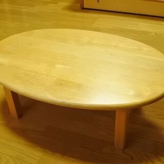 折り畳み式テーブル　幅900㎜×奥行き600㎜×高さ315㎜　中古品