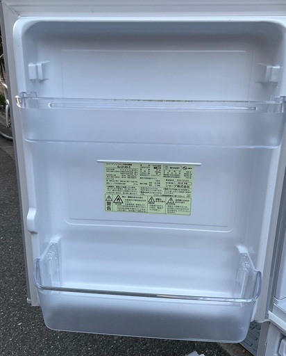 【RKGRE-732】特価！シャープ/137L 2ドア冷凍冷蔵庫/どっちもドア/SJ-D14D-S/中古品/2018年製/当社より近隣無料配達！