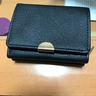 小さめの財布