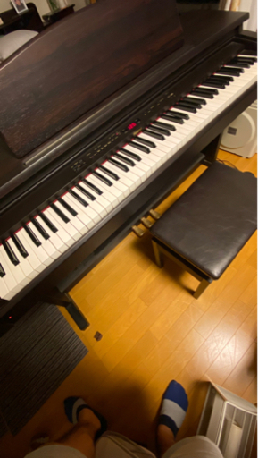 電子ピアノ　Roland HP-330