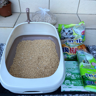 【ネット決済】ネコのトイレ　ネコ砂のセット