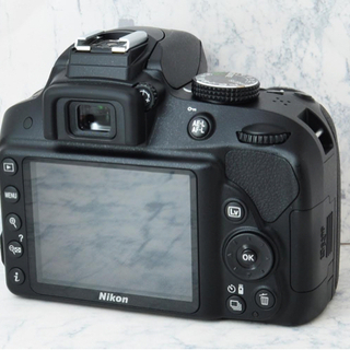 S数336回●ファミリー向け●Wi-Fi転送●ニコン D3300 1ヶ月動作保証あり！安心のゆうパック代引き発送！送料、代引き手数料無料！