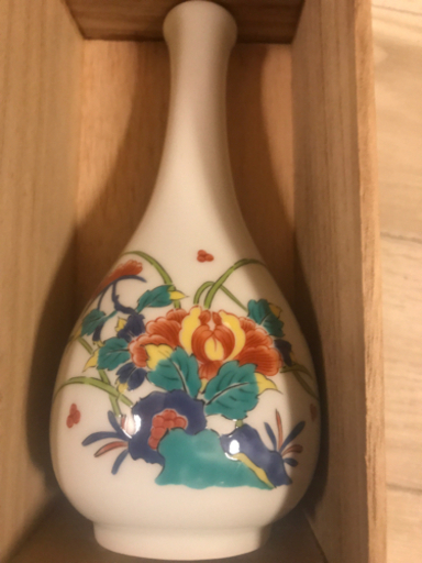 伊万花瓶