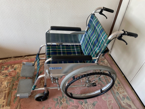 【値下げしました】車椅子自走用 アルミフレーム 軽量コンパクト カワムラKA202S-40