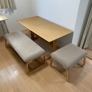 美品 定価の半額以下 無印良品 リビングでもダイニングでもつかえる 