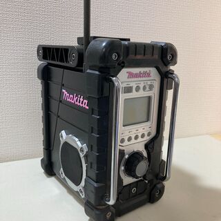 ★中古品 makita マキタ 充電式ラジオ 現場ラジオ MR1...
