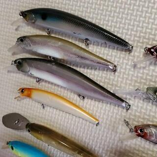 ルアーまとめ売り】レアリスジャークベイト等 ラパラ 釣具 釣り 送料 