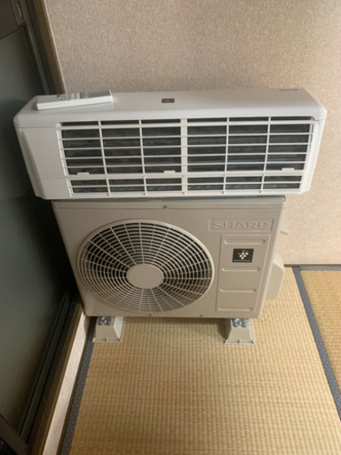 ルームエアコン(説明書あったので付けました)