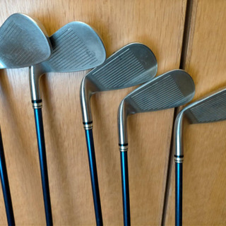 （名器）ゼクシオ アイアン