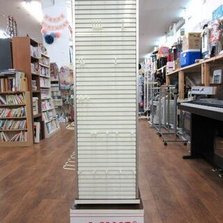 J-AXIS 店舗販促什器 直径38×高143cm 正方形 回転式 ディスプレイ棚 フック付き 店舗什器 スチールラック 札幌 厚別店