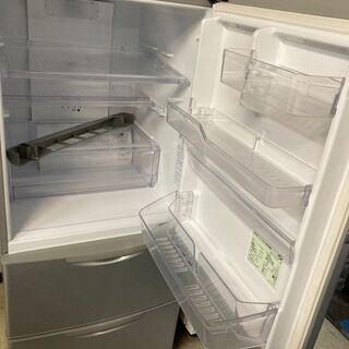 ☆中古 激安！！ ￥18,800！！AQUA アクア 272㍑3ドア冷蔵庫 2015年製 