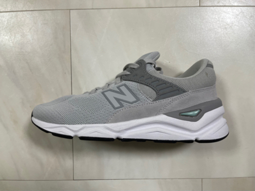 タイムバーゲン⁉️new balanceスニーカー売りますNo.2新品の未使用
