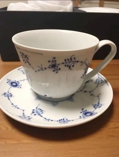 ロイヤルコペンハーゲン　カップ\u0026ソーサー 2客セット