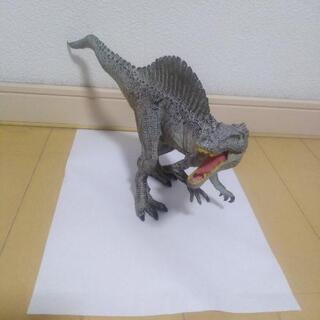 スピノサウルス　フィギュア（中古品）
