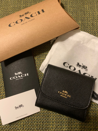 COACH 三つ折り財布