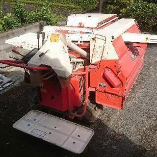 脱穀機とバインダーセットで