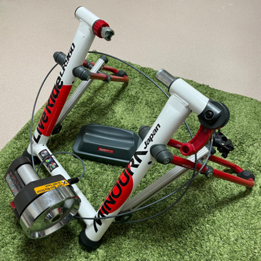 ミノウラ トレーナー台 MINOURA LIVERIDE LR960/ ローラー台 - 中古