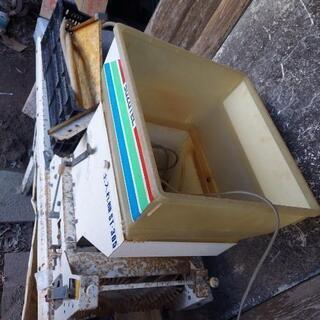 新品未開封 絹女 LM-125 ストレートヘアアイロン-土入れ機