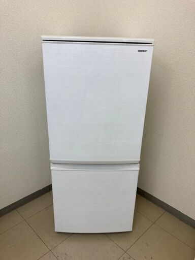 【良品】【地域限定送料無料】冷蔵庫  SHARP 137L 2017年製  ARB100304