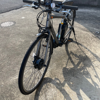 ブリヂストン　tb1e 美品　電動アシスト クロスバイク