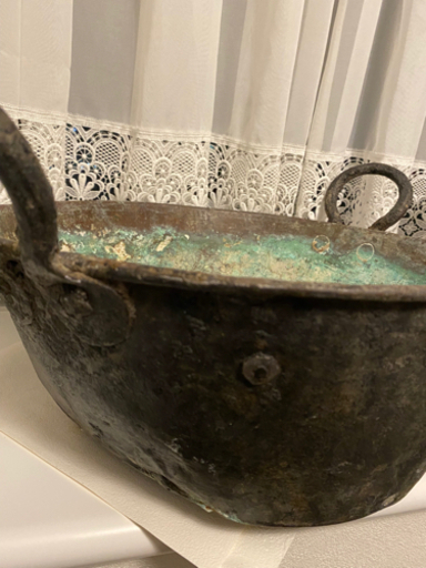 かなり古い銅鍋