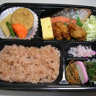 ※高齢者向け配食サービス店の盛り付けスタッフ募集※複数名募集