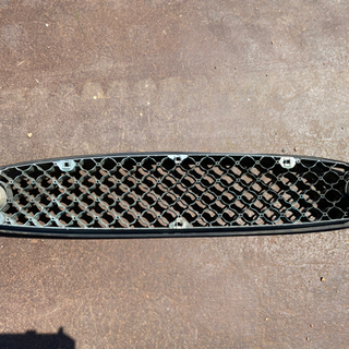 日産フィガロ フロントマスク 中古