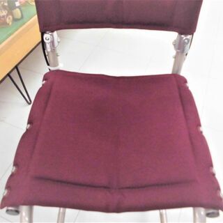 美品 車椅子 カワムラサイクル KA3 車いす 折り畳み式 簡易 介護用品 えんじ 苫小牧西店
