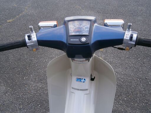 ホンダ スーパーカブ50カスタム PGMFI