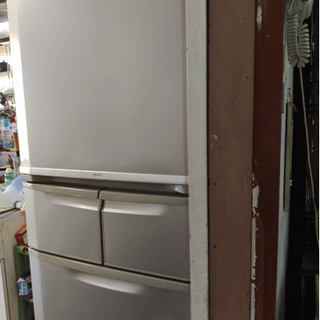 冷蔵庫　無料　400l 大きめ　古いですが良く冷え 冷凍庫製氷o...