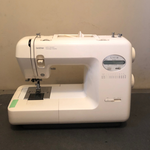 売り切れました★ ブラザー ミシン zz3-b583 ★