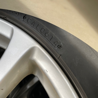 最終値下！225/65R17 102Q 冬タイヤアルミホイール付