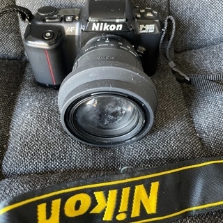 Nikon ニコン フィルムカメラ F-601 (ジャンク品)