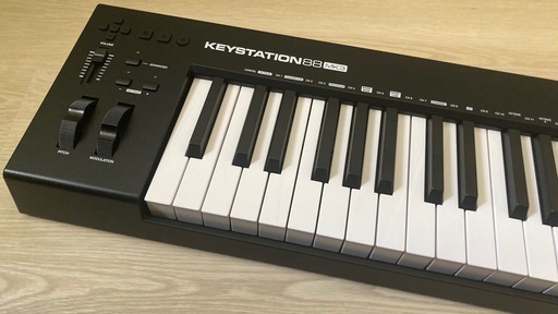 MIDIキーボード 88鍵 M-AUDIO Keystation88 MK3