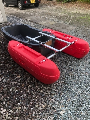 カーメイト社　フロートボート　ハンドコン付き カーメイト社 フロートボート ハンドコン付き