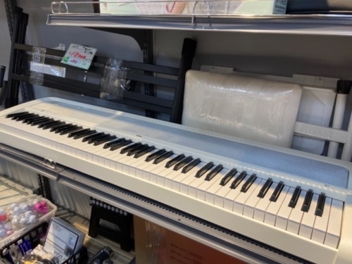 コルグ　電子ピアノ