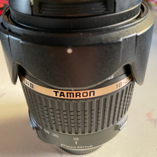 【美品】早い物勝ち🌟一眼カメラ　TAMRONレンズ　Nikon用（APS-C）機