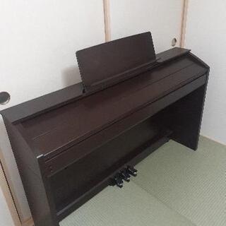 電子ピアノ　　　カシオ　PX 1500 GP