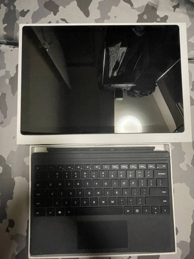Surface Pro 7（i7/SSD256GB/メモリ16GB）