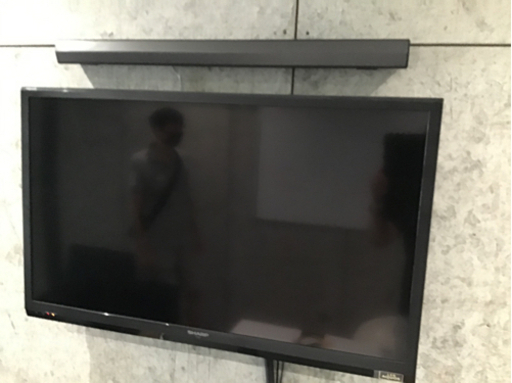 40インチ　AQUOSテレビ