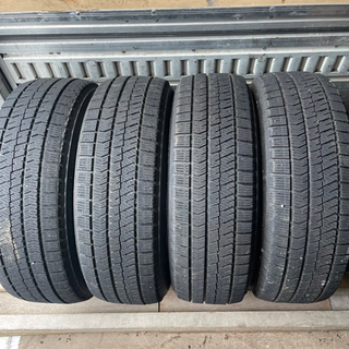 バリ山 BRIDGESTONE VRX2 195/65R15 スタッドレス タイヤ 2018年製