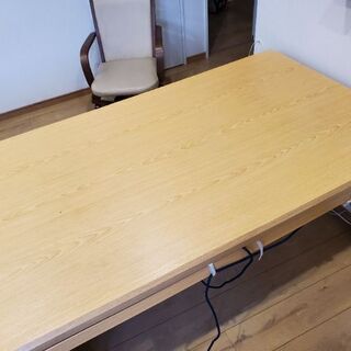 ニトリダイニングテーブルこたつ
