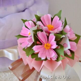 お花の折り紙ブーケ教室 花origamiぶーけ コスモスの折り紙ブーケ Kaniふぁみりあ 岩倉のものづくりの生徒募集 教室 スクールの広告掲示板 ジモティー
