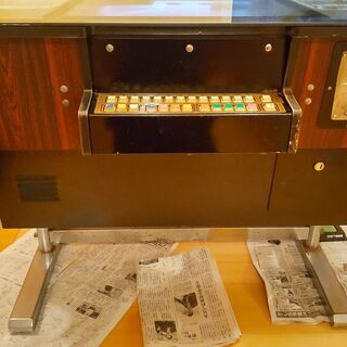 値下げしました】ロイヤルマージャン 日本物産 レトロゲーム テーブル筐体